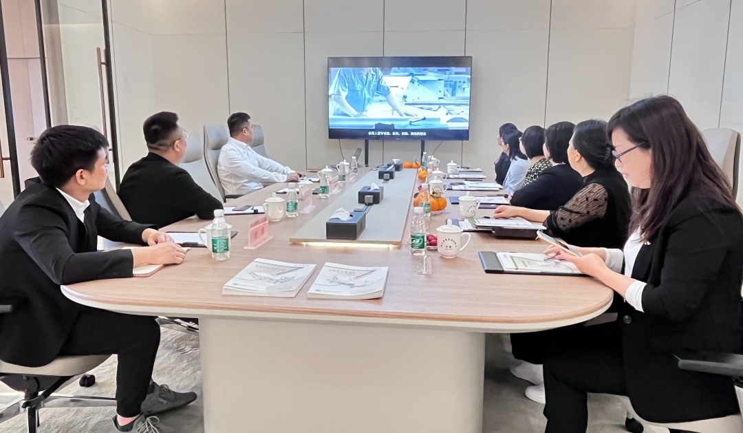 面对面传经送宝 心连心砥砺前行|省护理学会专家一行莅临2UP2UP(中国)